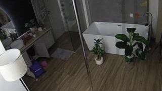 voyeurcam-casa-salsa-bathroom-3