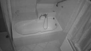 voyeurcam-julmodels-bath-2nd-1