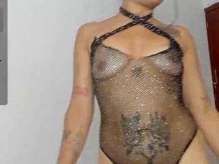 emily-hot-latin