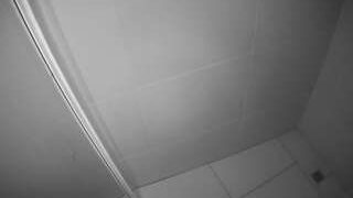 voyeurcam-casa-salsa-bathroom-8