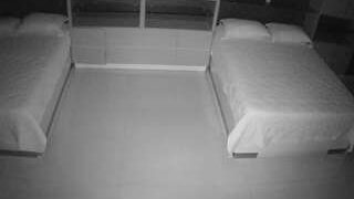 voyeurcam-casa-salsa-versus-room