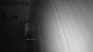 voyeurcam-jb-xfollow-shower