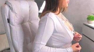 leslie-edwardss