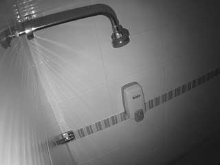 voyeurcam-jb-shower-13