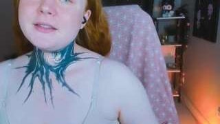 cassieredkiss