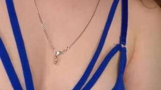 chloennaked
