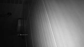 voyeurcam-jb-xfollow-shower