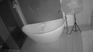 voyeurcam-casa-salsa-bathroom-5