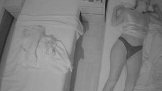 voyeurcam-julmodels-bed-5
