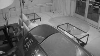 voyeurcam-julmodels-living-4