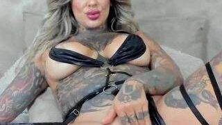 domdoll