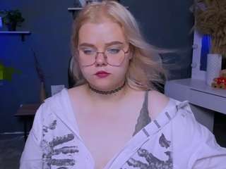 lora-white