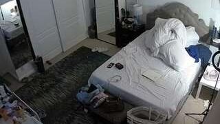 voyeurcam-hornyhostel-02