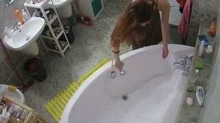 voyeurcam-julmodels-bath-1st-1
