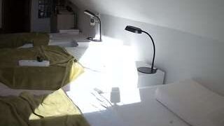voyeurcam-julmodels-bed-3