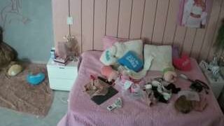 voyeurcam-casa-salsa-bedroom-1