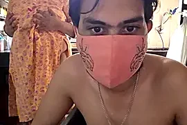MOM-SUN-COUPLE