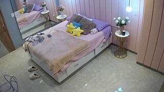 voyeurcam-casa-salsa-bedroom-2