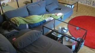 voyeurcam-julmodels-living-3