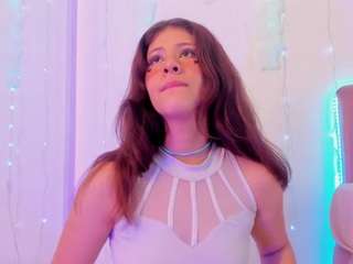 miaqueen021