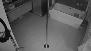 voyeurcam-casa-salsa-bathroom-3