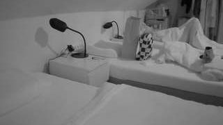 voyeurcam-julmodels-bed-4