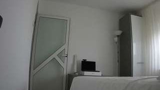 voyeurcam-charmhellen-kitchen