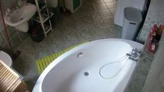 voyeurcam-julmodels-bath-1st-1