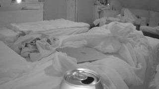 voyeurcam-julmodels-bed-2