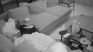 voyeurcam-julmodels-living-3