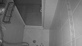 voyeurcam-baileybase-shower