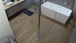 voyeurcam-casa-salsa-bathroom-3