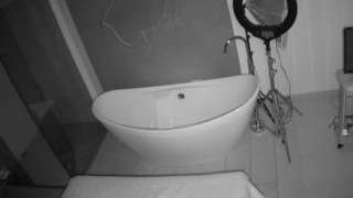 voyeurcam-casa-salsa-bathroom-5
