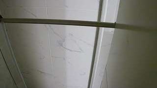 voyeurcam-casa-salsa-bathroom-9