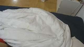 voyeurcam-julmodels-greybed-2