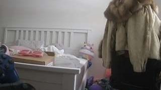 voyeurcam-sexy-little-ana-01