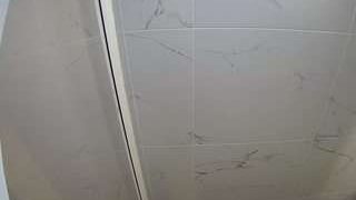 voyeurcam-casa-salsa-bathroom-8