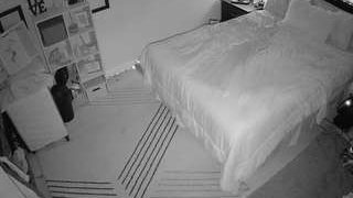 voyeurcam-hornyhostel-01