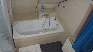 voyeurcam-julmodels-bath-2nd-1