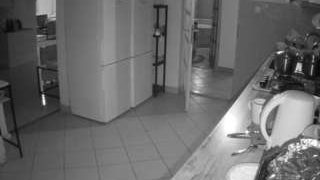 voyeurcam-julmodels-kitchen