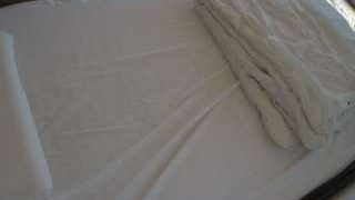 voyeurcam-julmodels-whitebed-1