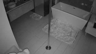 voyeurcam-casa-salsa-bathroom-3