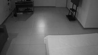 voyeurcam-jb-office-2