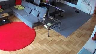 voyeurcam-julmodels-living-2