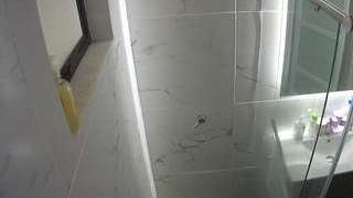 voyeurcam-casa-salsa-bathroom-13