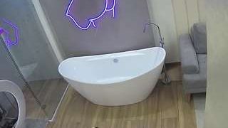 voyeurcam-casa-salsa-bathroom-5