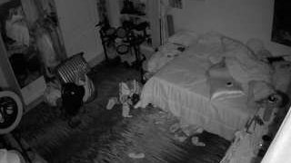 voyeurcam-hornyhostel-02