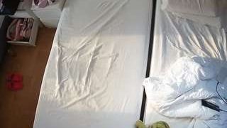 voyeurcam-julmodels-bed-5