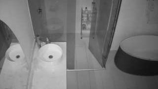 voyeurcam-casa-salsa-bathroom-6
