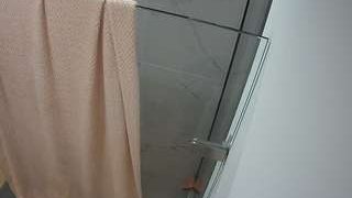 voyeurcam-casa-salsa-bathroom-7